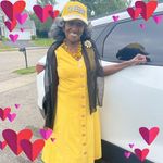 Profile Picture of Jodie Holt (@jholt1986) on Instagram