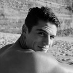 Profile Picture of James Holiknkv (@jameshyliknvok) on Instagram