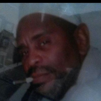 Profile Picture of Ronald Chase (@JumalChase) on Twitter