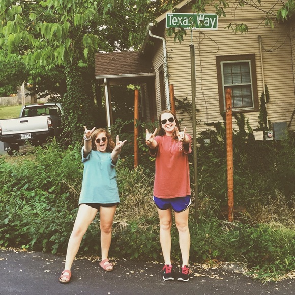 Profile Picture of Kathryn Revelle (@katclaire123) on Poshmark