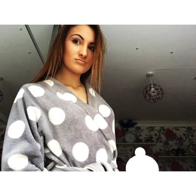 Profile Picture of Lydia Hardy (@lydiahardyx) on Twitter