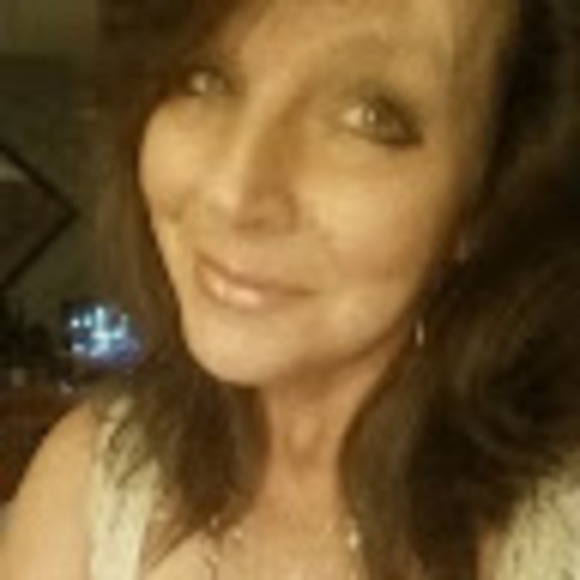 Profile Picture of Angela Bashline (@warriormaiden64) on Poshmark