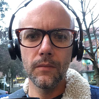 Profile Picture of Roger Whitson (@RogerWhitson) on Twitter