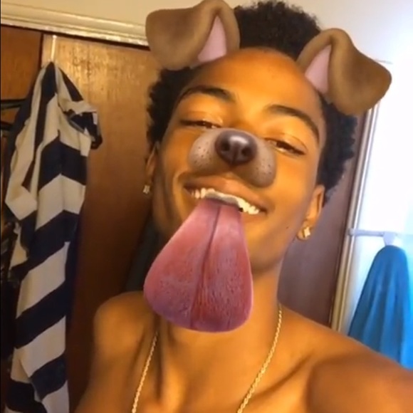 Profile Picture of Darius Magee (@buddhamandarius) on Poshmark