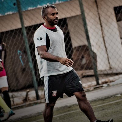 Profile Picture of Richard Hood (@r_hood09) on Twitter