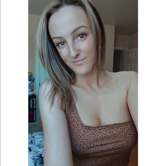 Profile Picture of Brandy Roy (@brandy_lee_roy) on Poshmark