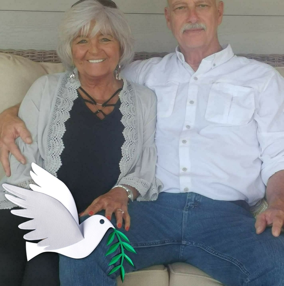 Profile Picture of Debbie Fouts (@debbiefouts) on Poshmark