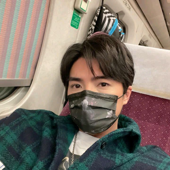 Profile Picture of Mike he (@mikeheofficiall) on Tiktok