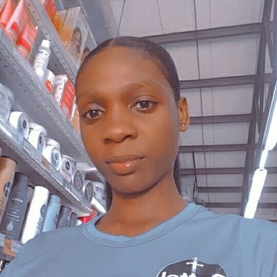 Profile Picture of Agogbua Chidimma (@Agogbuachidimm2) on Twitter