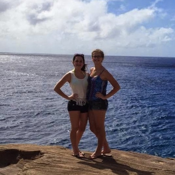 Profile Picture of Karli Kohls (@kkohlss) on Poshmark