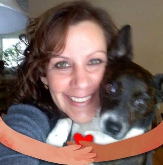 Profile Picture of Terri Kapper (@terrikapper) on Poshmark