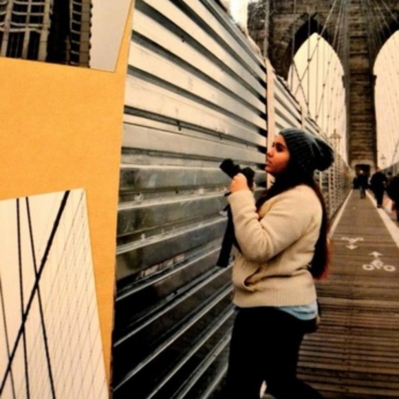 Profile Picture of Danielle Vaeth (@nannerdanner) on Poshmark