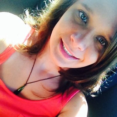 Profile Picture of Lara (@lara_dianne97) on Twitter