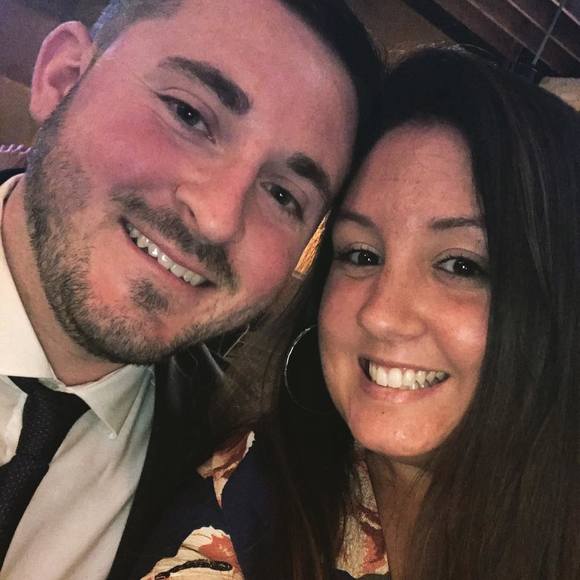 Profile Picture of Amber Barnello (@abars1) on Poshmark