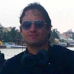 Profile Picture of Dj Cesar Gelli (@cesargelli) on Myspace