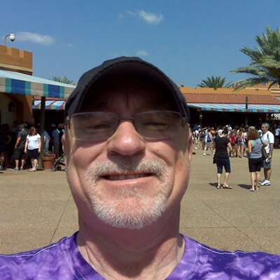 Profile Picture of Thomas Lander (@Tbikeland) on Twitter