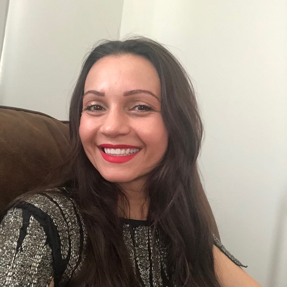 Profile Picture of Raula Rus (@raularus) on Poshmark