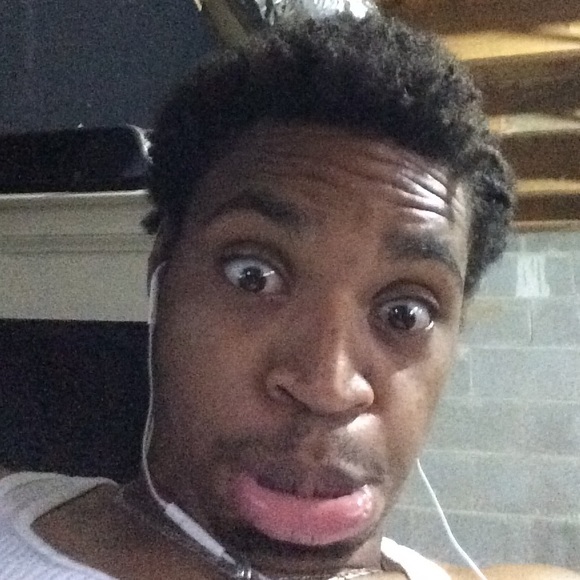 Profile Picture of Nick Hendrickson (@nikohuncho) on Poshmark