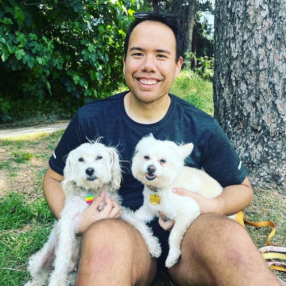 Profile Picture of Travis Roderick (@travisroderick) on Poshmark