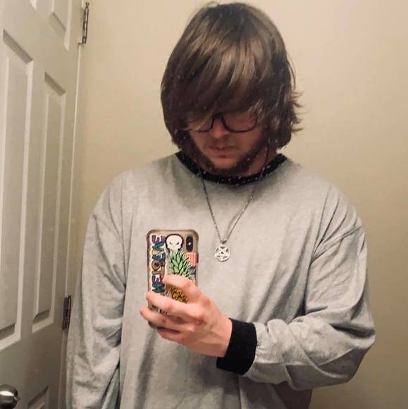 Profile Picture of Brandon Ingermanson (@hockeykid777) on Poshmark