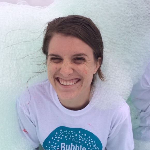 Profile Picture of Kellie Wittich (@kelliewittich16) on Poshmark