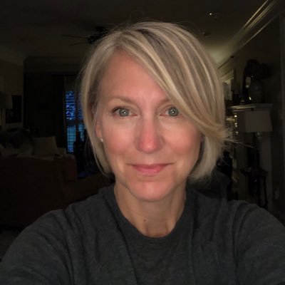 Profile Picture of Deborah Noe (@DeborahRNoe) on Twitter