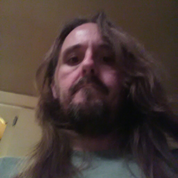 Profile Picture of Bruce Larson (@tanman740) on Poshmark