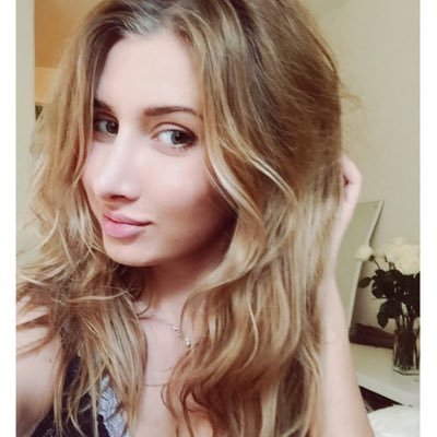 Profile Picture of Daria (@missRogacheva) on Twitter