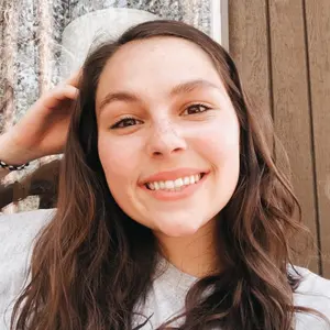 Profile Picture of Caroline (@caroline.brandeberry) on Tiktok