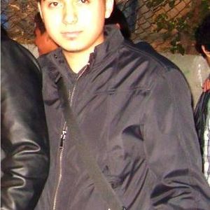 Profile Picture of -j Valentin. (@angeelll) on Myspace