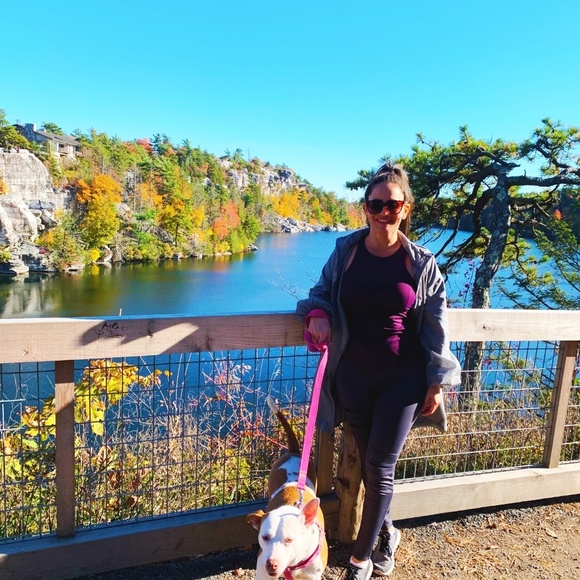 Profile Picture of Joy Maymi (@jcam787) on Poshmark