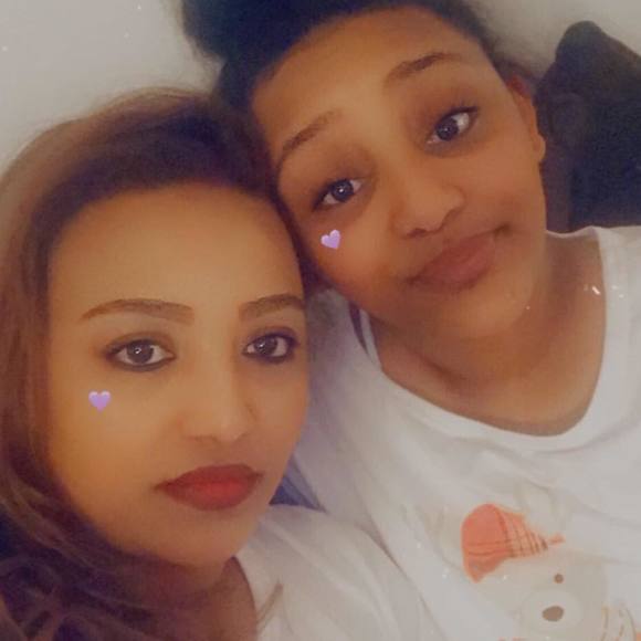 Profile Picture of Hewan Saide (@hewan136) on Poshmark