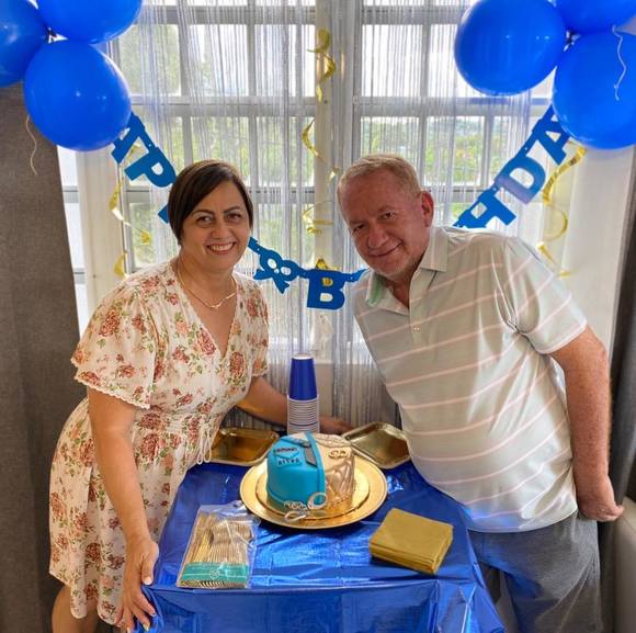 Profile Picture of Rosa Espinet (@rosaespinet62) on Poshmark