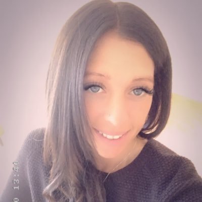Profile Picture of Jojo Sheridan (@JoGoldenCurls) on Twitter