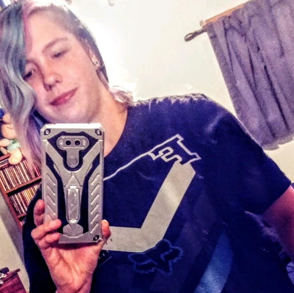 Profile Picture of Nateasha Bingham (@topisaur) on Poshmark