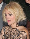 Profile Picture of Drew Barrymore filmographyon Wikipedia