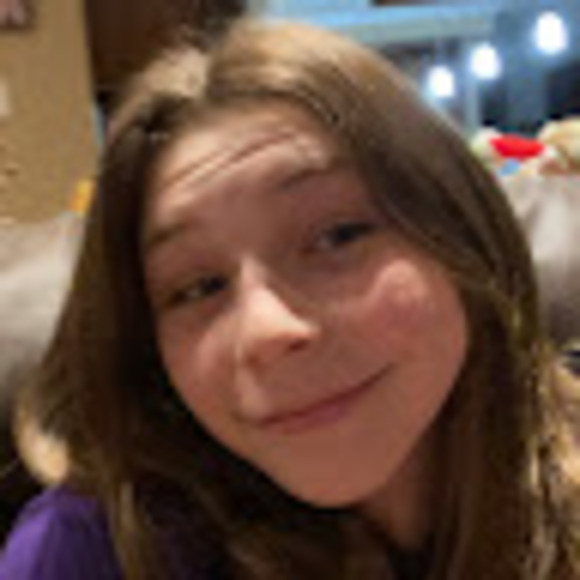 Profile Picture of Taylor Ash (@taylorash851) on Poshmark