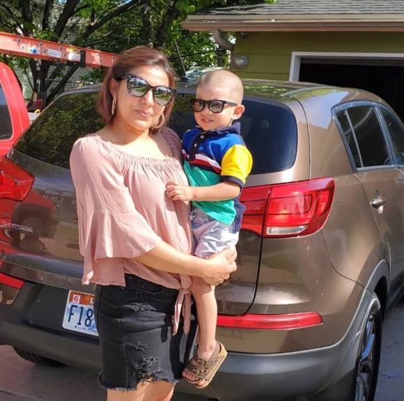 Profile Picture of Sanchez Fandy (@fansan21) on Poshmark