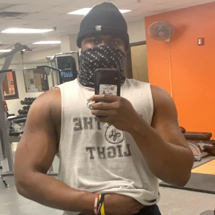 Profile Picture of IceJohnson 🎧💫 (@johnsonleft90) on Tiktok