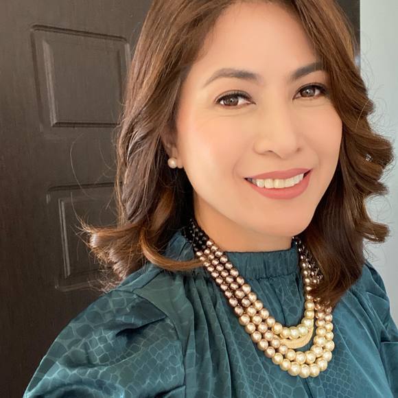 Profile Picture of Che Budgetmate (@chelimcalacal) on Poshmark