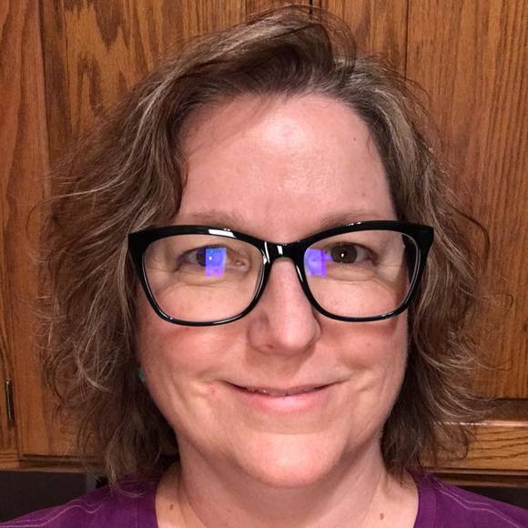 Profile Picture of Dawn Cradic (@dawncradic) on Poshmark