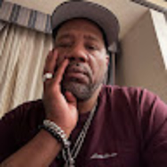 Profile Picture of John Harrell (@johnharrell015) on Poshmark