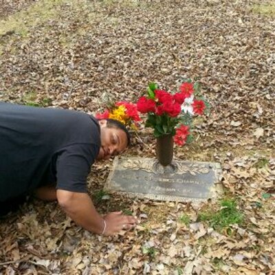 Profile Picture of Maurice Chambers Jr (@reecelove54) on Twitter