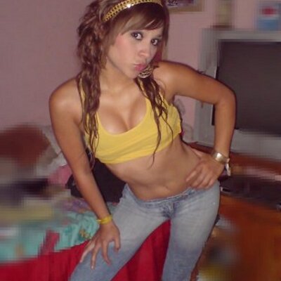 Profile Picture of Cassandra Robledo (@cassandritap18) on Twitter