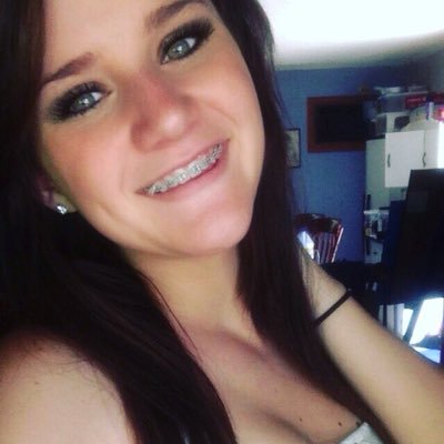 Profile Picture of Michaela (@Duvall00) on Twitter
