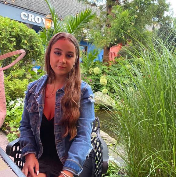 Profile Picture of Ava mae Forgas (@avaforgas) on Poshmark