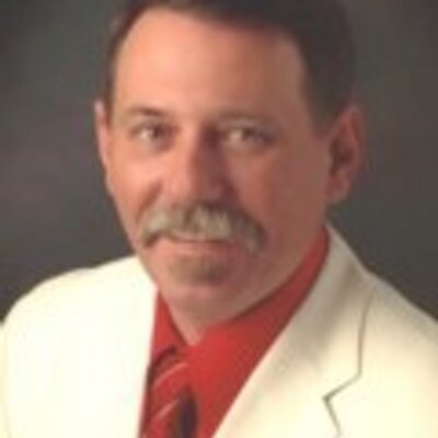 Profile Picture of Charles Hayes (@MrBluegrass) on Twitter