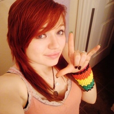 Profile Picture of Kierstin Johnson (@2327Cupcake) on Twitter