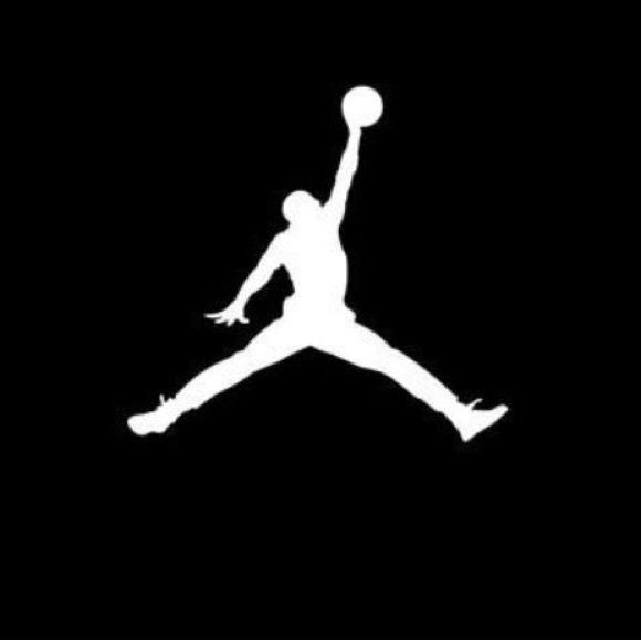 Profile Picture of Julian Simpkins (@303033) on Poshmark