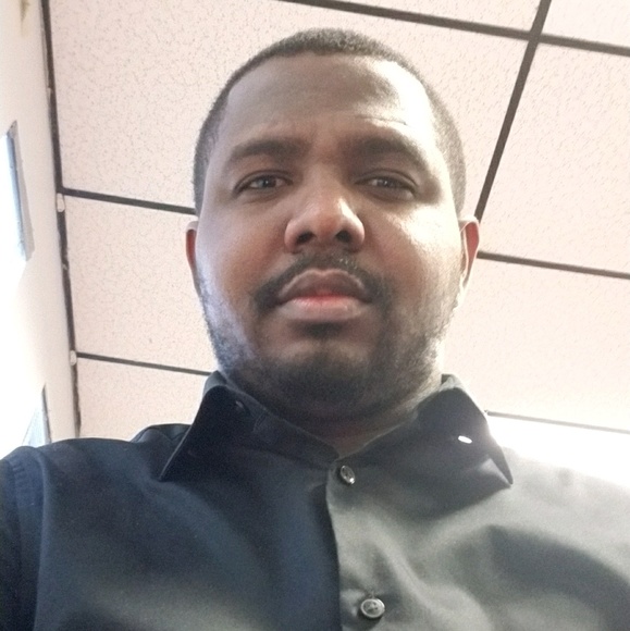 Profile Picture of Hans Bernard (@hansito24) on Poshmark